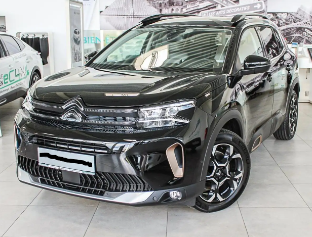 Left hand drive CITROEN C5 AIRCROSS Hybrid 225 EAT8 C Series